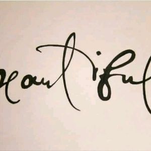 Meet your Posher, Estelle